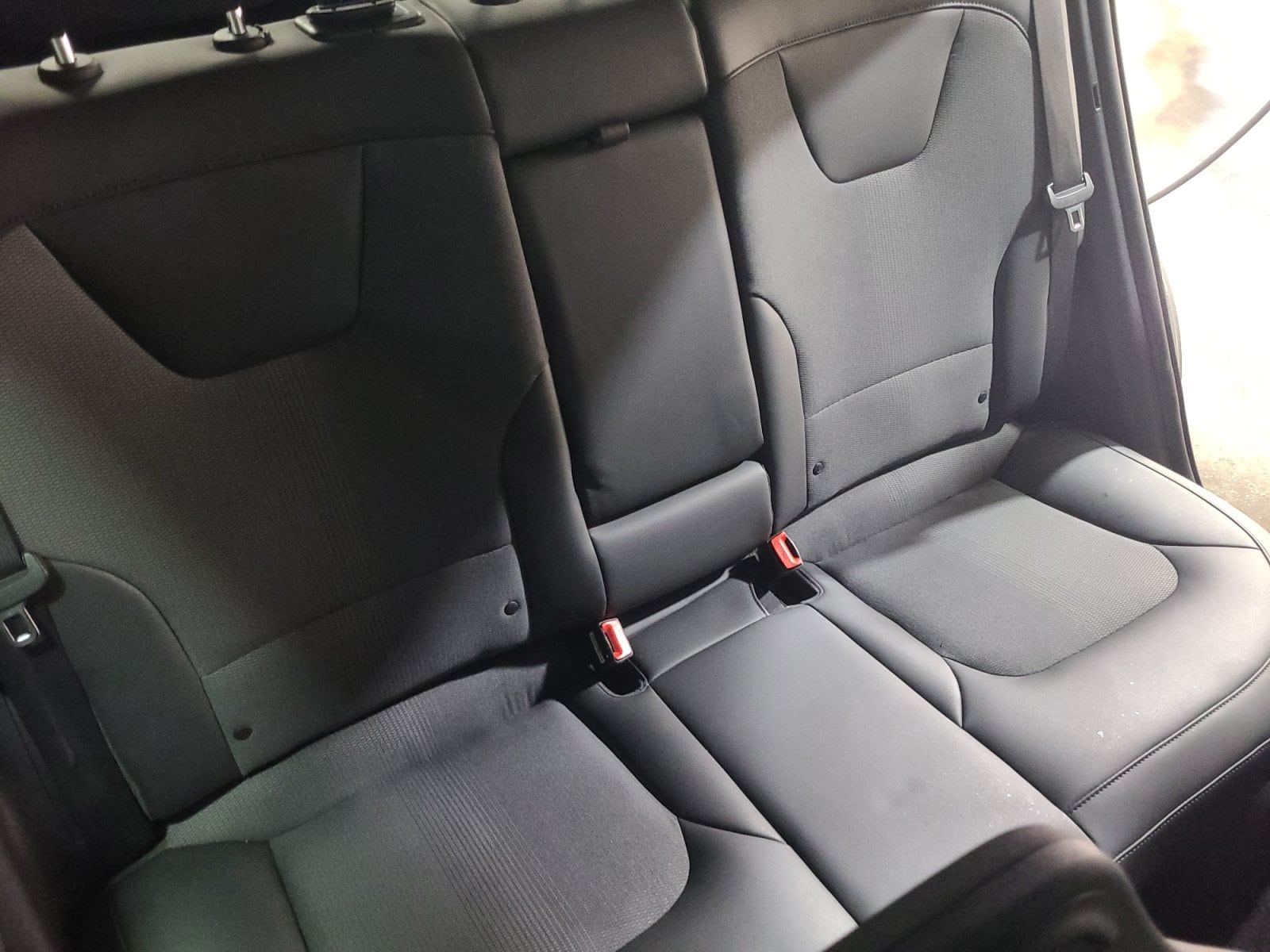 2023 Kia Niro EX - Photo 18