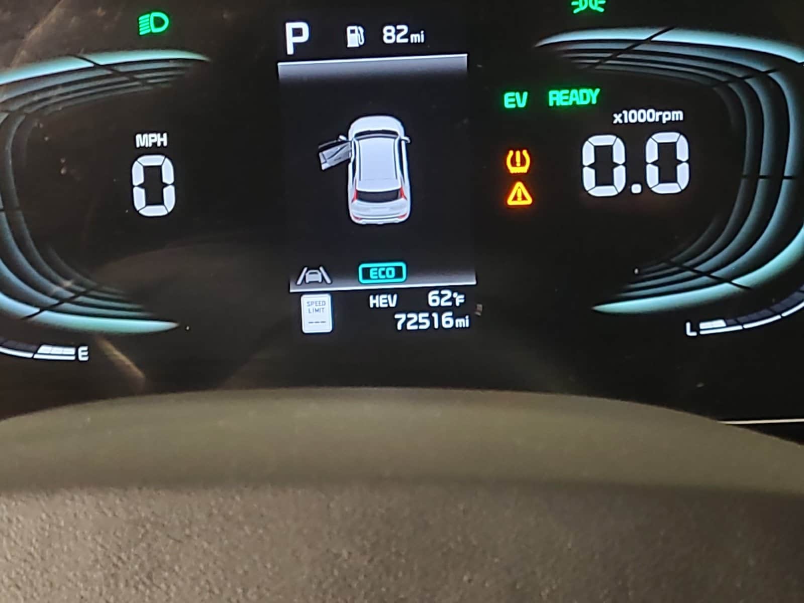 2023 Kia Niro EX - Photo 12
