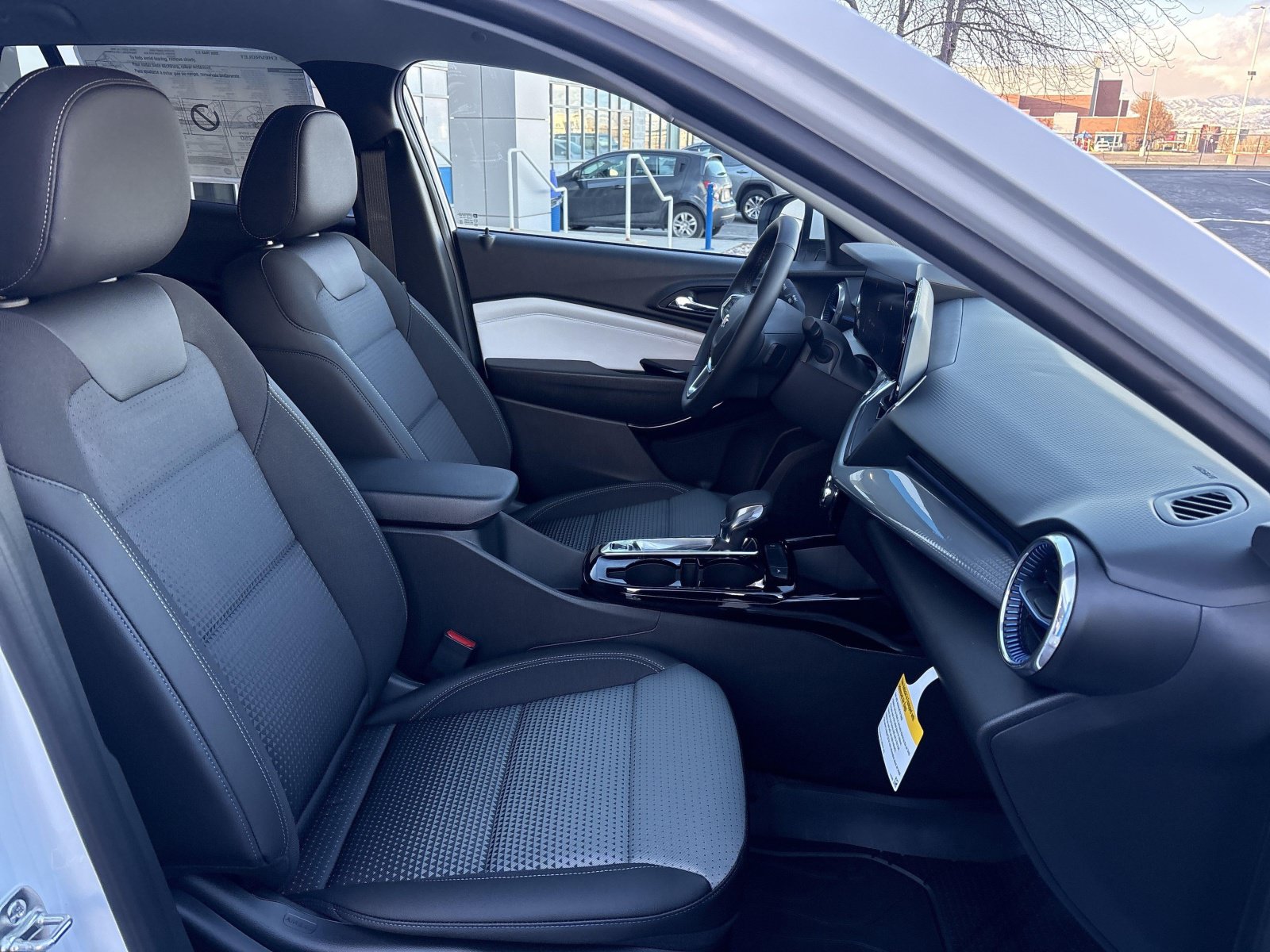 2026 Chevrolet Trax LT - Photo 27