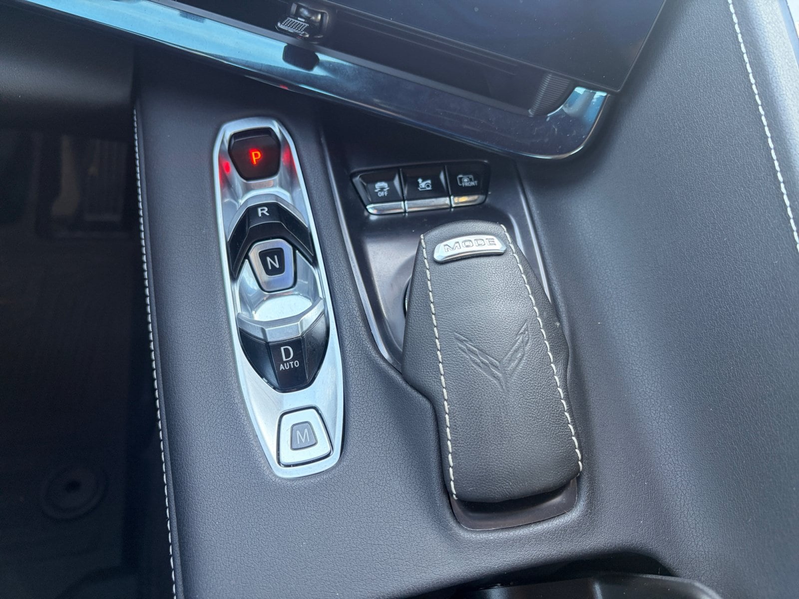 2025 Chevrolet Corvette 2LT - Photo 23
