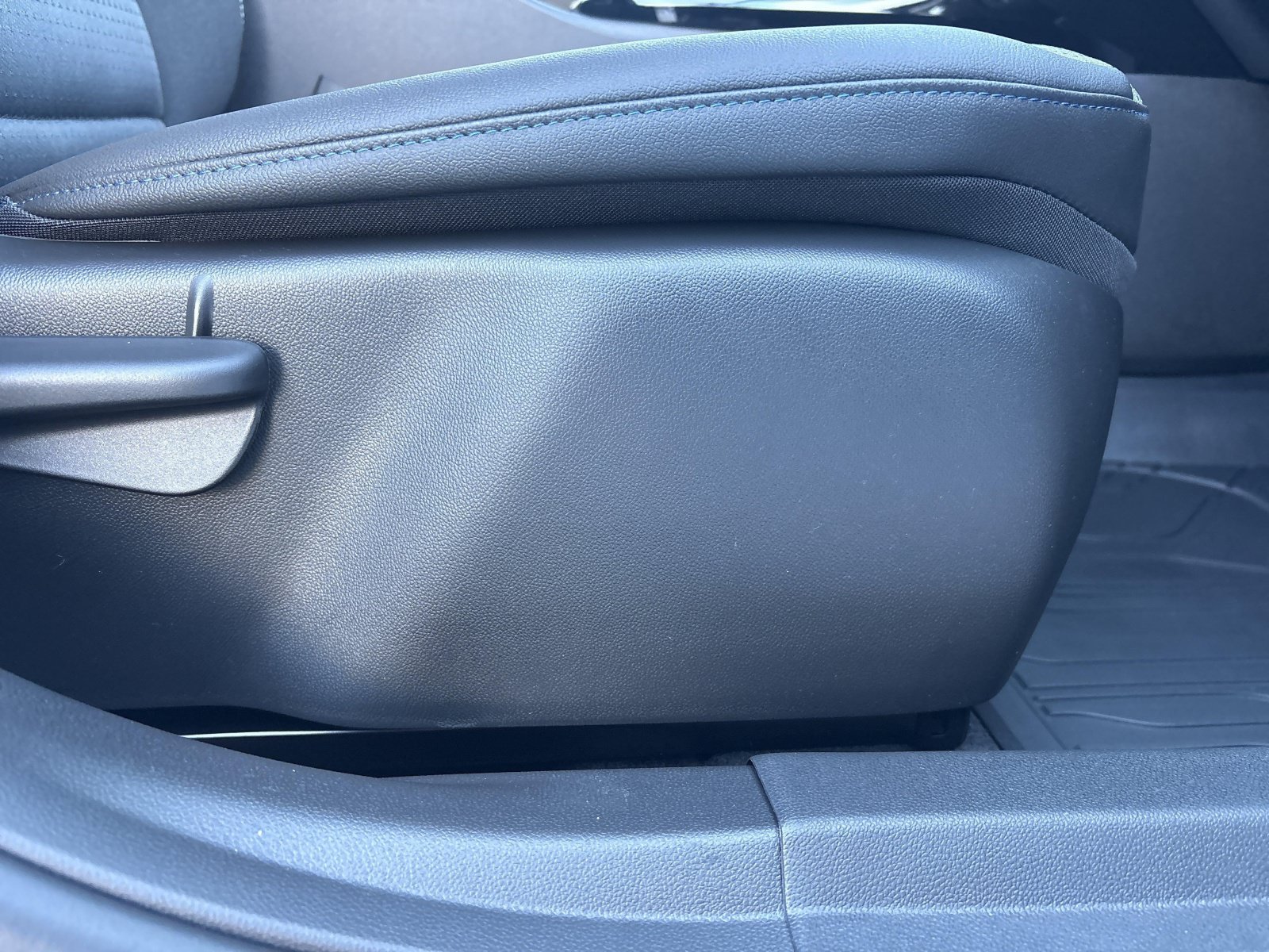 2026 Chevrolet Trax LT - Photo 28