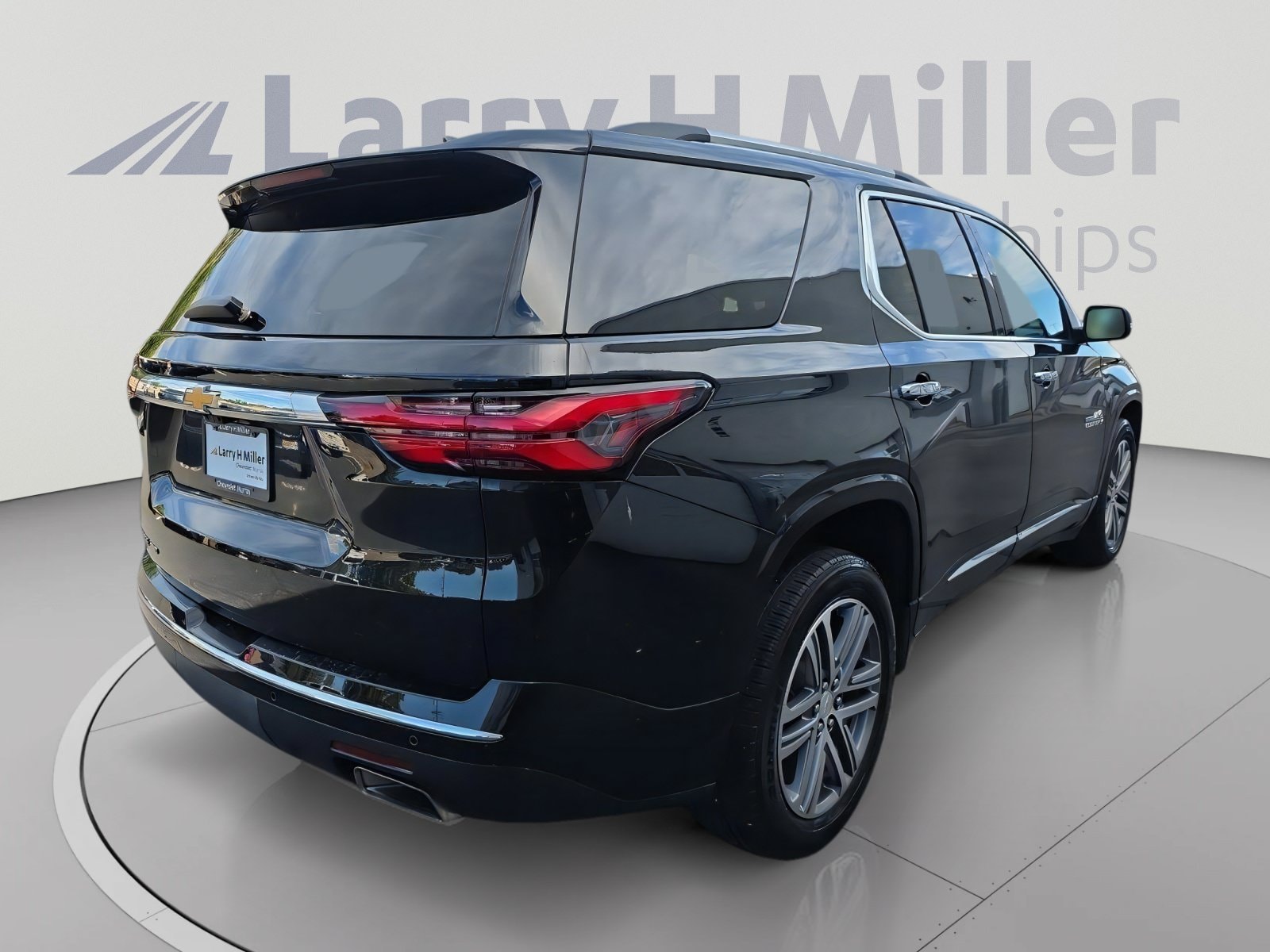 2023 Chevrolet Traverse High Country - Photo 14