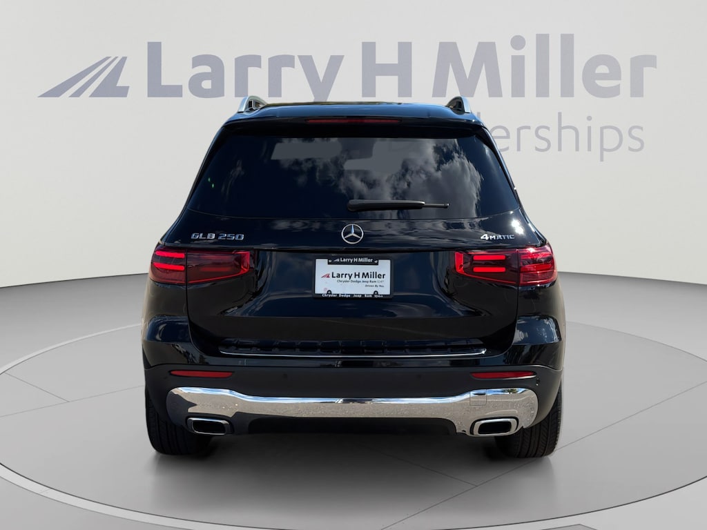 Used 2025 Mercedes-Benz GLB 250 4MATIC SUV