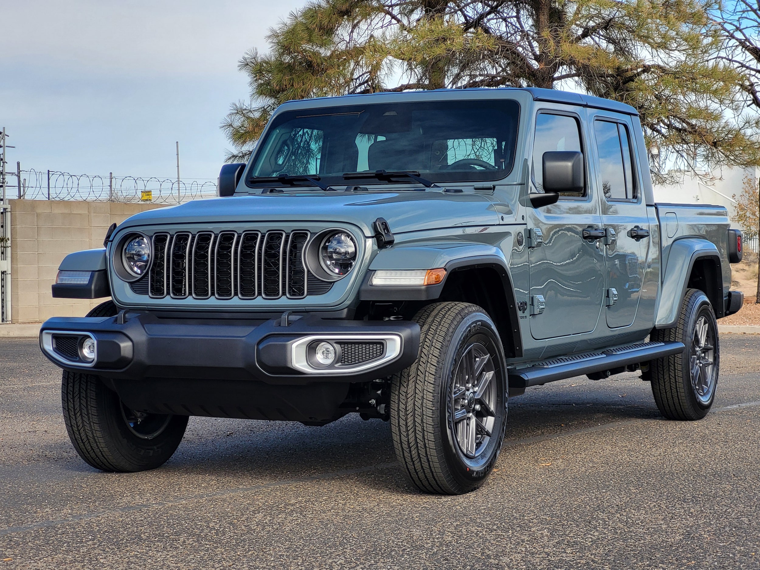 2026 Jeep Gladiator