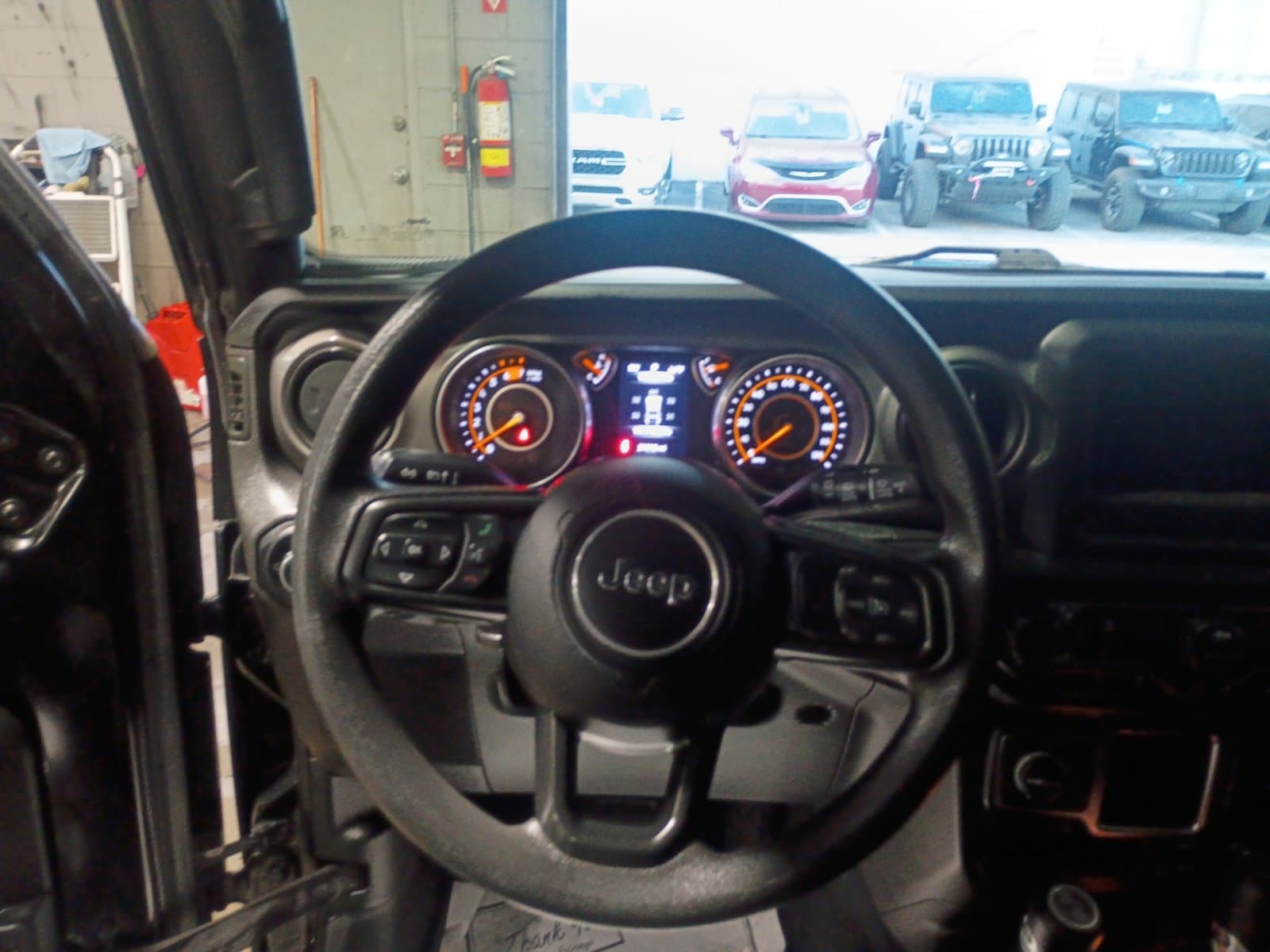 Photo 10
