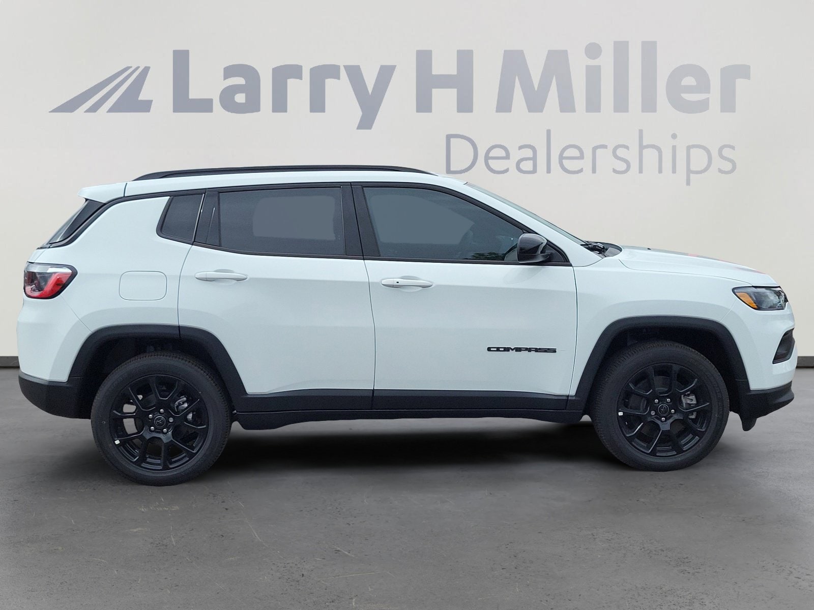 2026 Jeep Compass Latitude Altitude - Photo 7