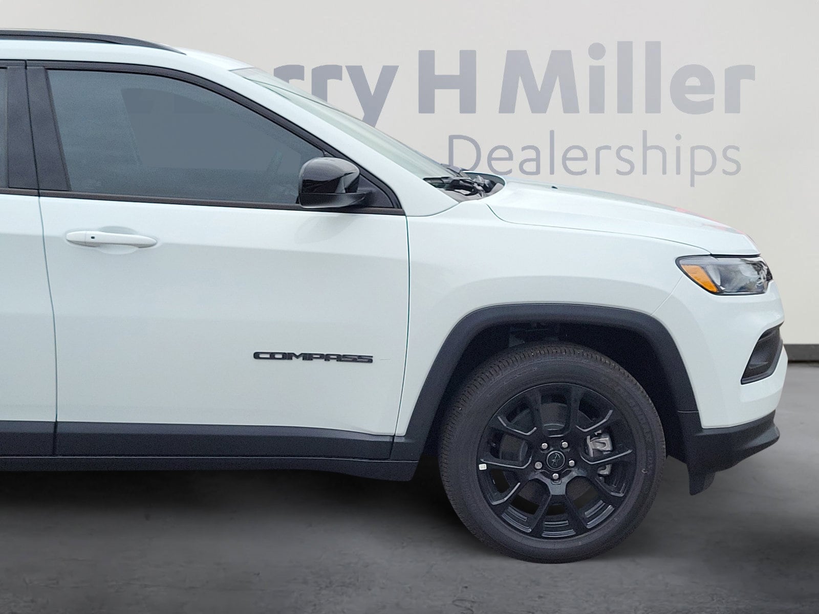2026 Jeep Compass Latitude Altitude - Photo 8