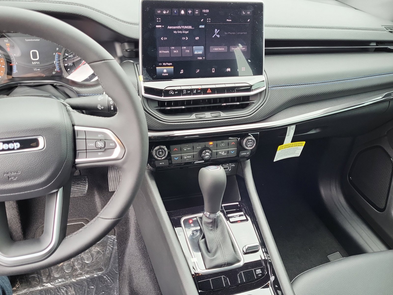2026 Jeep Compass Latitude Altitude - Photo 12