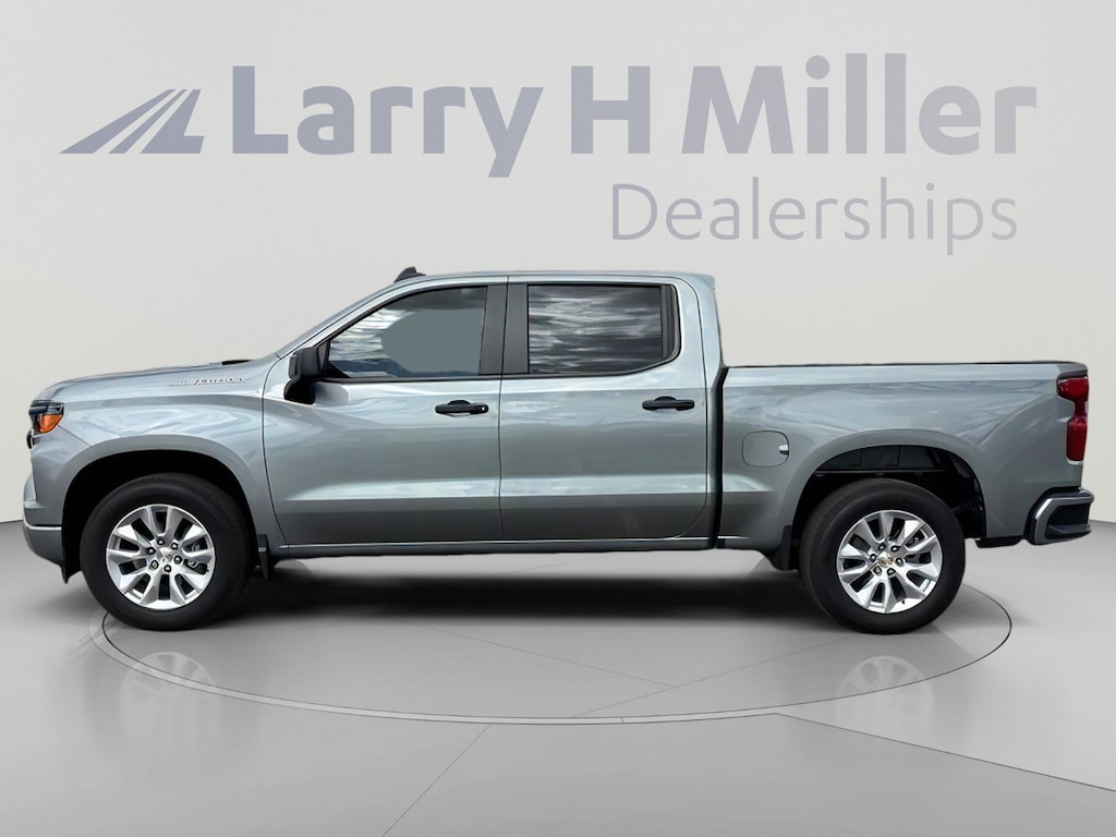 Used 2026 Chevrolet Silverado 1500 Custom Truck Crew Cab