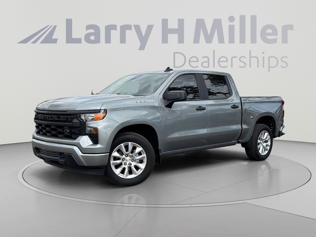 Used 2026 Chevrolet Silverado 1500 Custom Truck Crew Cab
