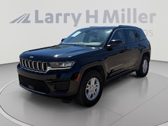 2023 Jeep Grand Cherokee Laredo SUV