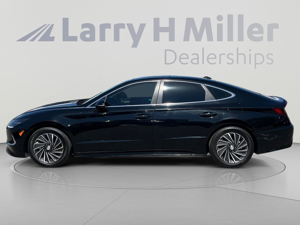 Used 2023 Hyundai Sonata Hybrid Limited Sedan