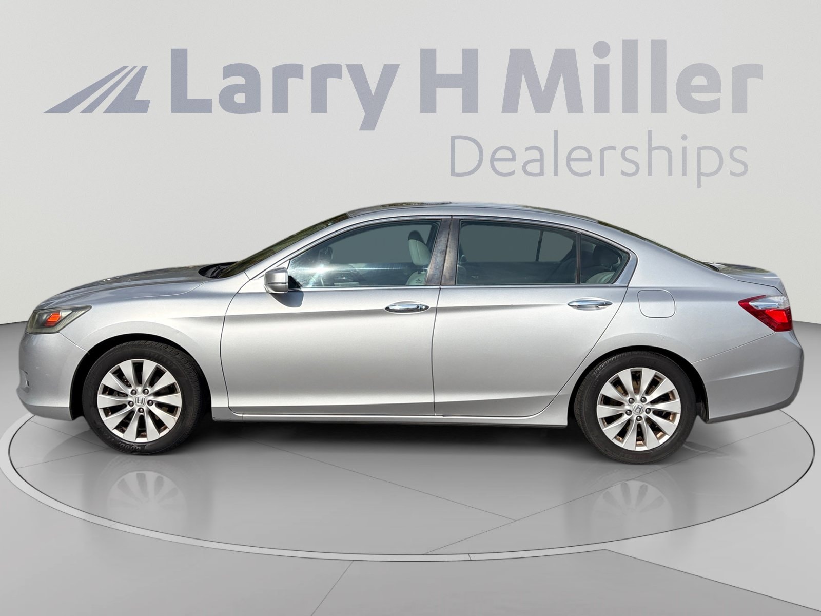 Used 2014 Honda Accord EX-L with VIN 1HGCR2F82EA019633 for sale in Sandy, UT