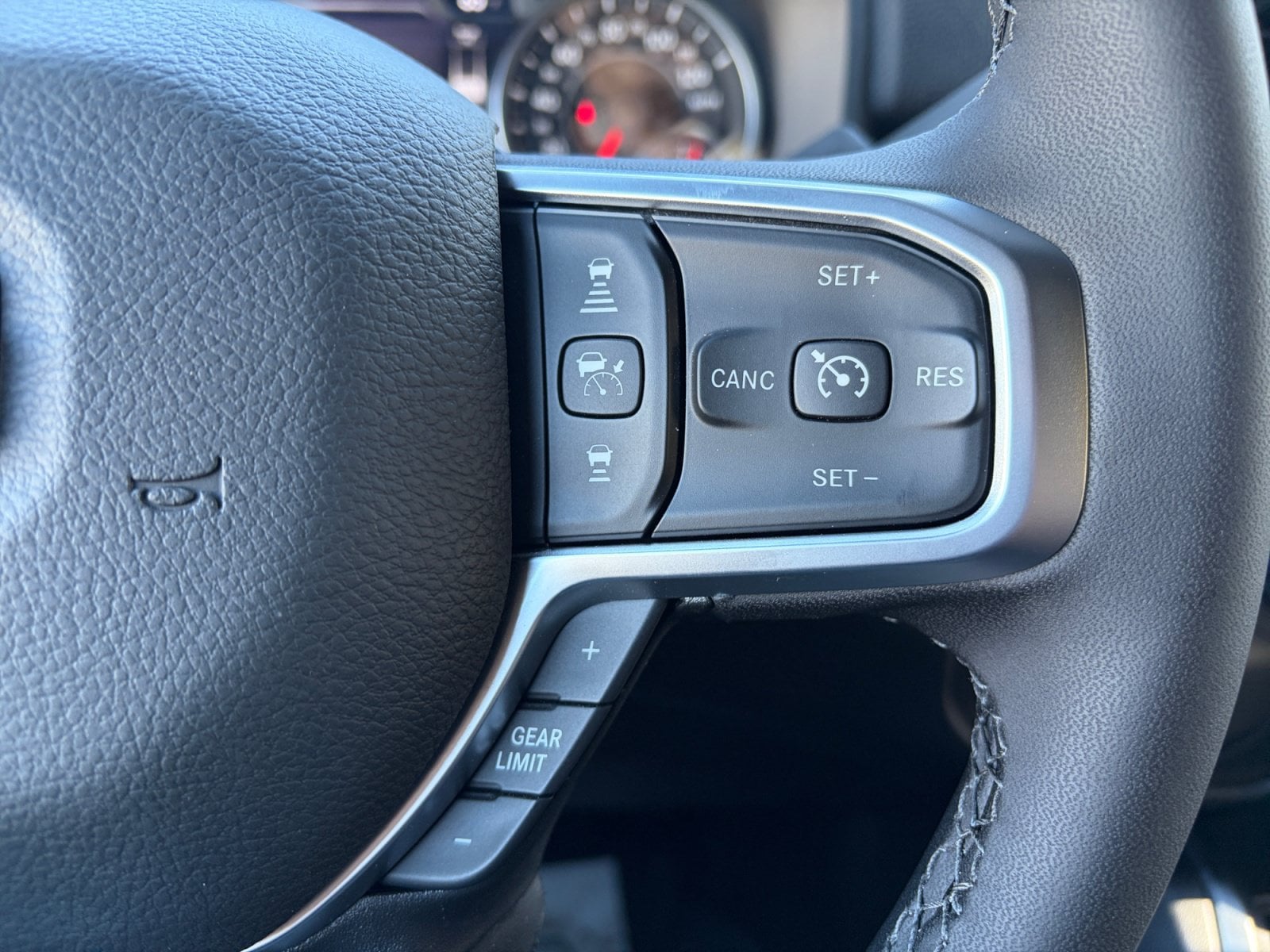 2026 RAM 2500 Big Horn - Photo 23