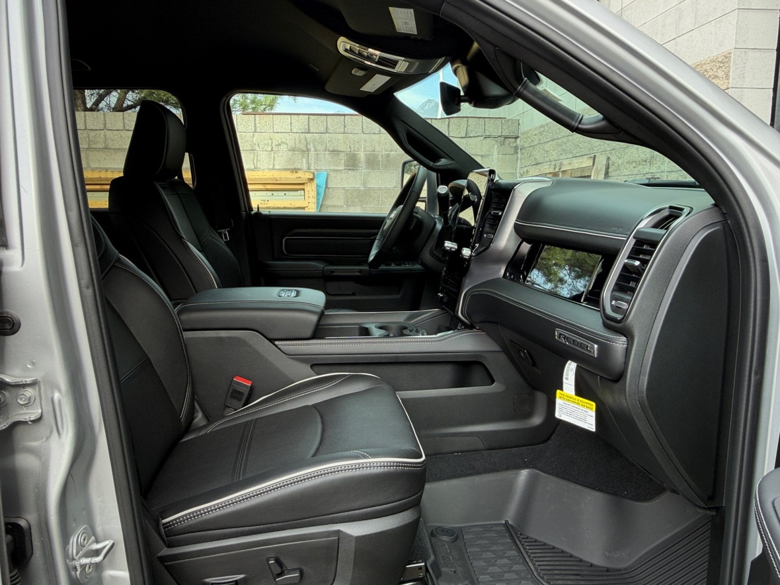 2026 RAM 2500 Rebel - Photo 24