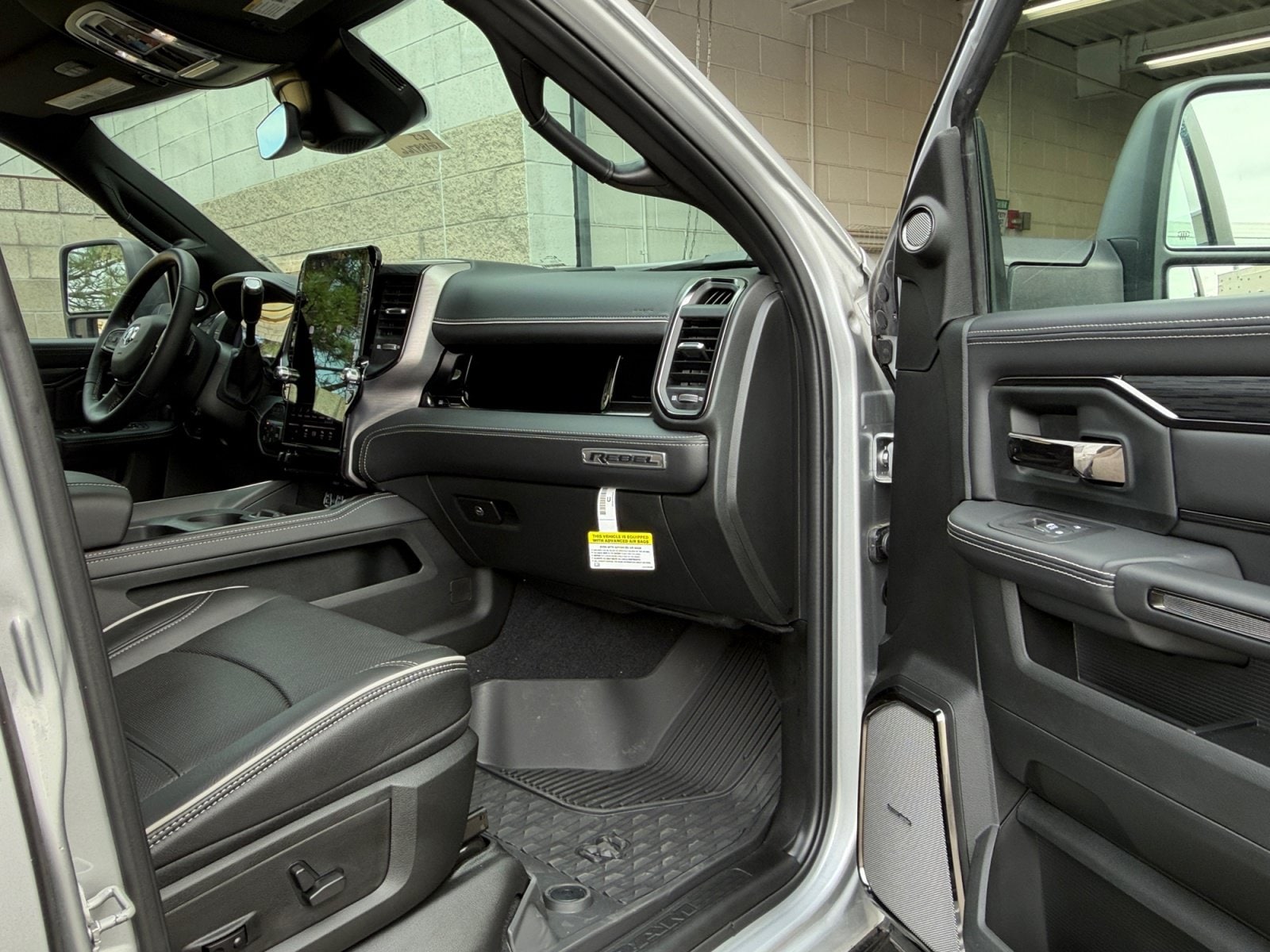 2026 RAM 2500 Rebel - Photo 23