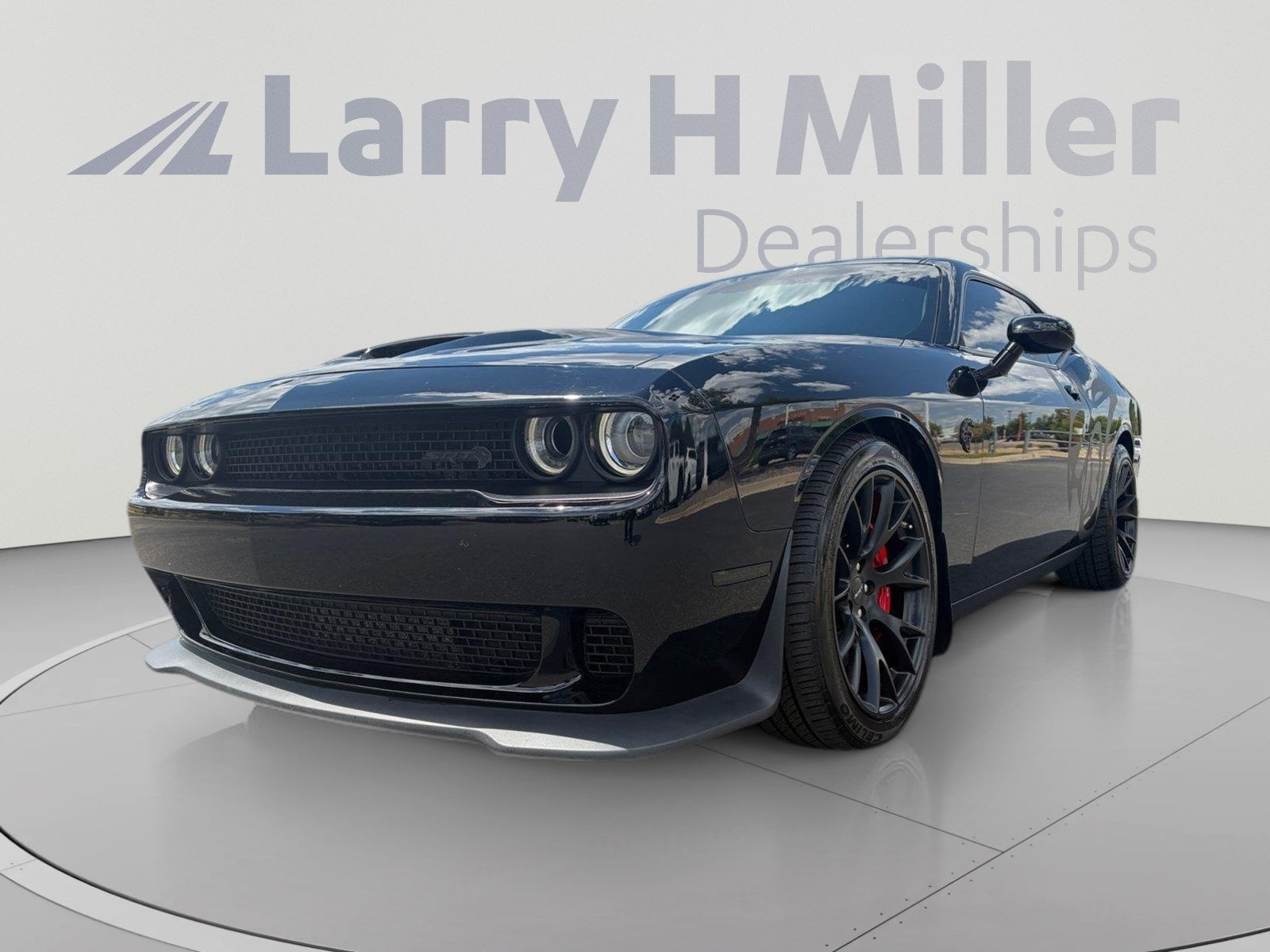 2016 Dodge Challenger SRT