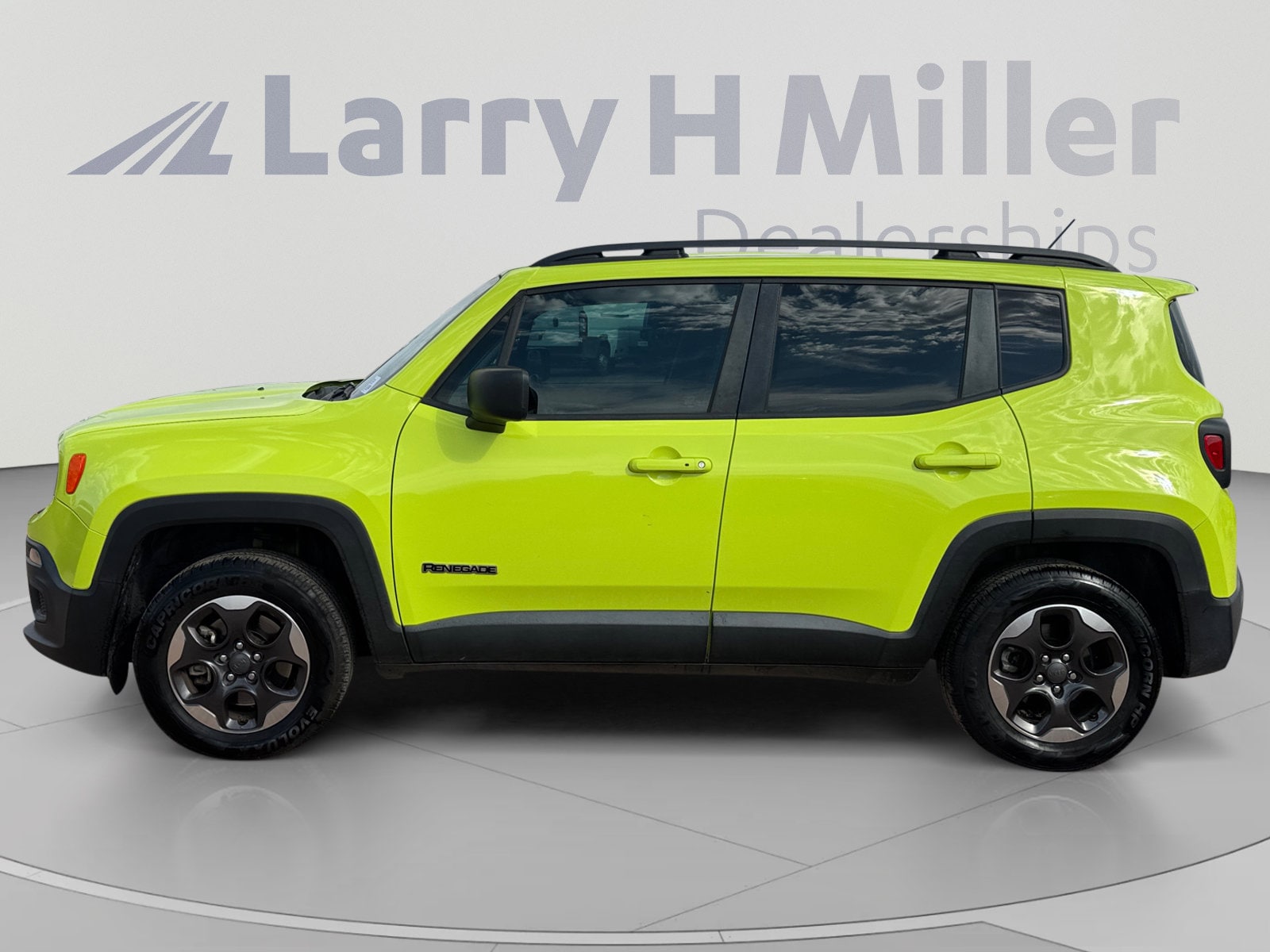 Used 2017 Jeep Renegade Sport with VIN ZACCJBABXHPF90591 for sale in Avondale, AZ