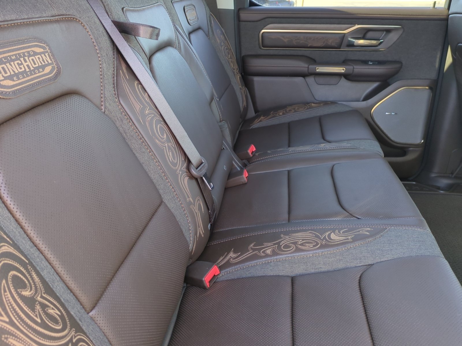 2025 RAM 1500 Limited Longhorn - Photo 18