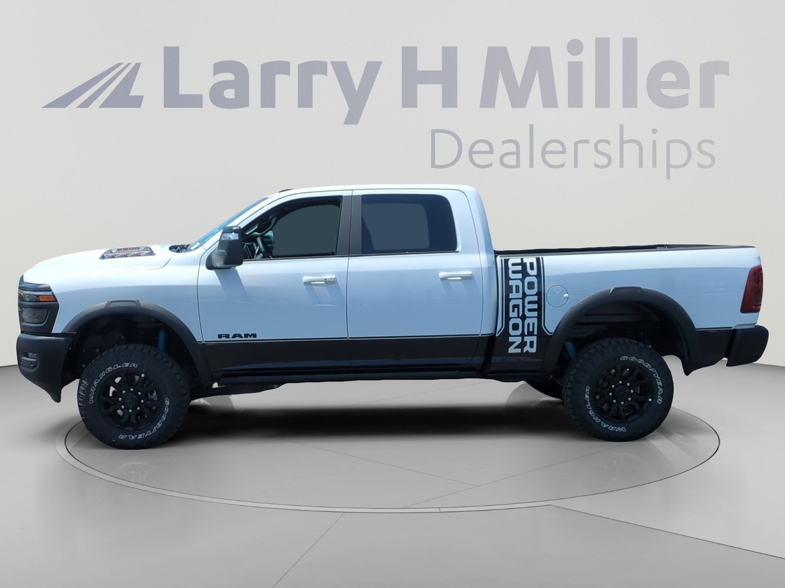 2025 RAM 2500 Power Wagon - Photo 2