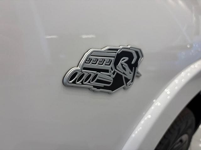 2026 RAM 1500 Laramie - Photo 11