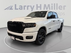 New 2026 Ram 1500 LARAMIE CREW CAB 4X4 5'7 BOX Pickup Denver, CO