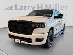 New 2027 Ram 1500 BIG HORN CREW CAB 4X4 5'7 BOX Pickup Denver, CO
