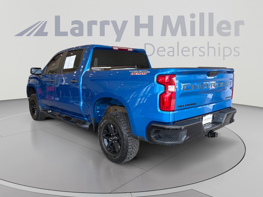 Used 2024 Chevrolet Silverado 1500 Custom Trail Boss Truck Crew Cab