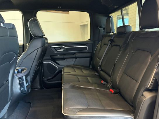 2026 RAM 1500 Laramie - Photo 23