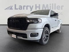 New 2026 Ram 1500 LARAMIE CREW CAB 4X4 5'7 BOX Pickup Denver, CO