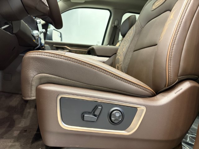 2026 RAM 1500 Limited Longhorn - Photo 17