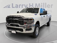 New 2026 Ram 2500 TRADESMAN CREW CAB 4X4 8' BOX Pickup Denver, CO