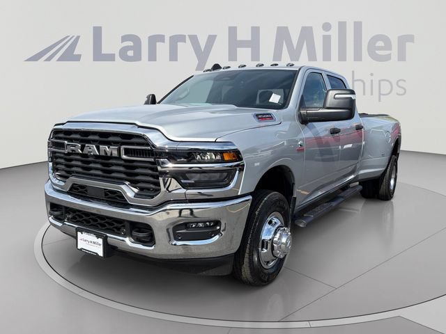 New 2027 Ram 3500 TRADESMAN CREW CAB 4X4 8' BOX Pickup Denver, CO