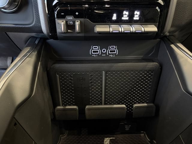 2026 RAM 1500 Laramie - Photo 24