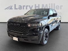 New 2026 Ram 1500 BIG HORN CREW CAB 4X4 5'7 BOX Pickup Denver, CO