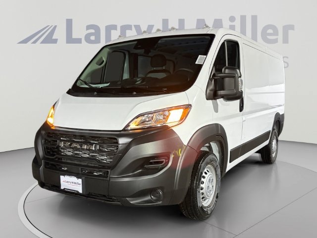 2027 RAM ProMaster Cargo Van Tradesman