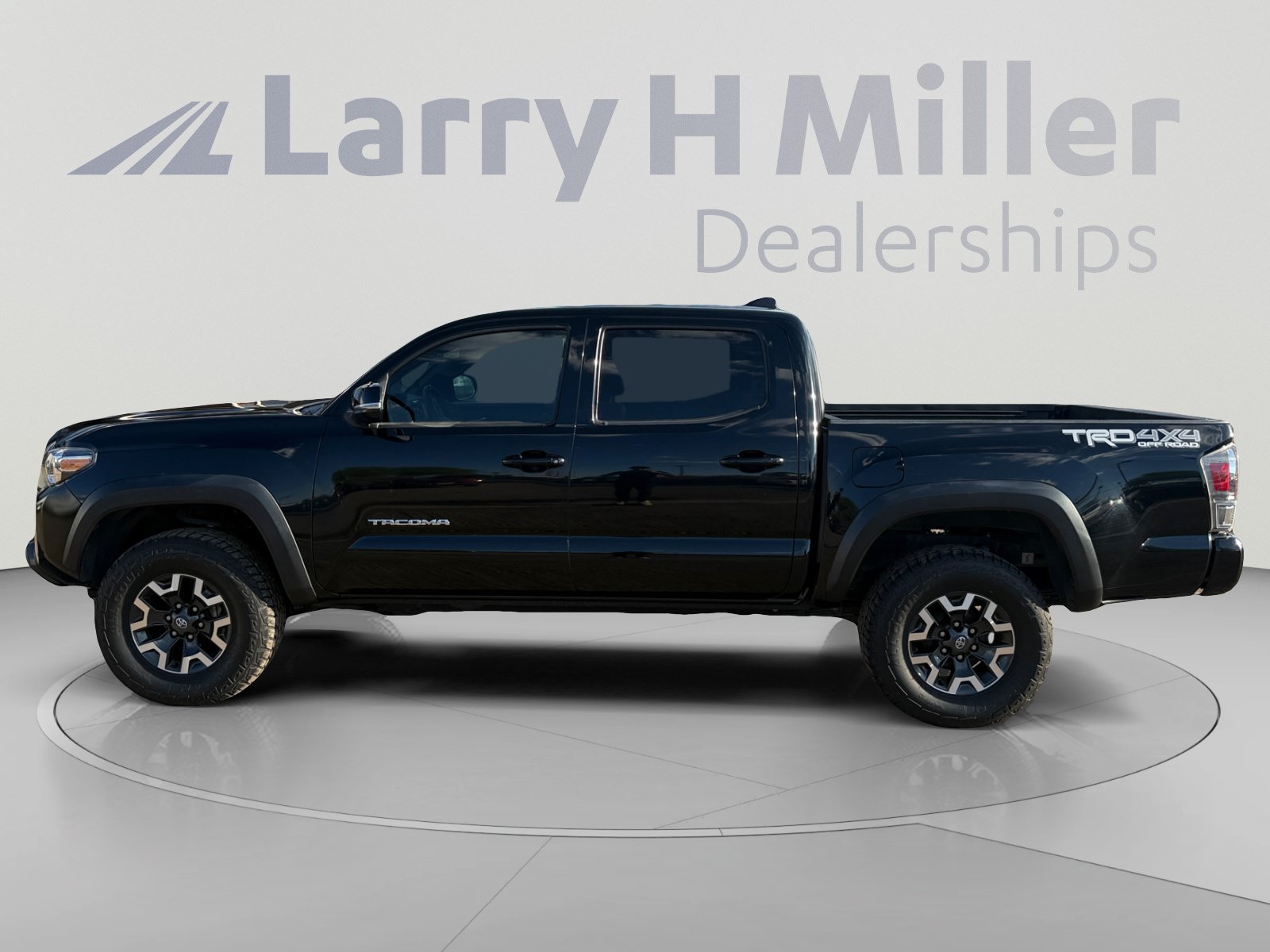 Used 2022 Toyota Tacoma 4WD SR Truck