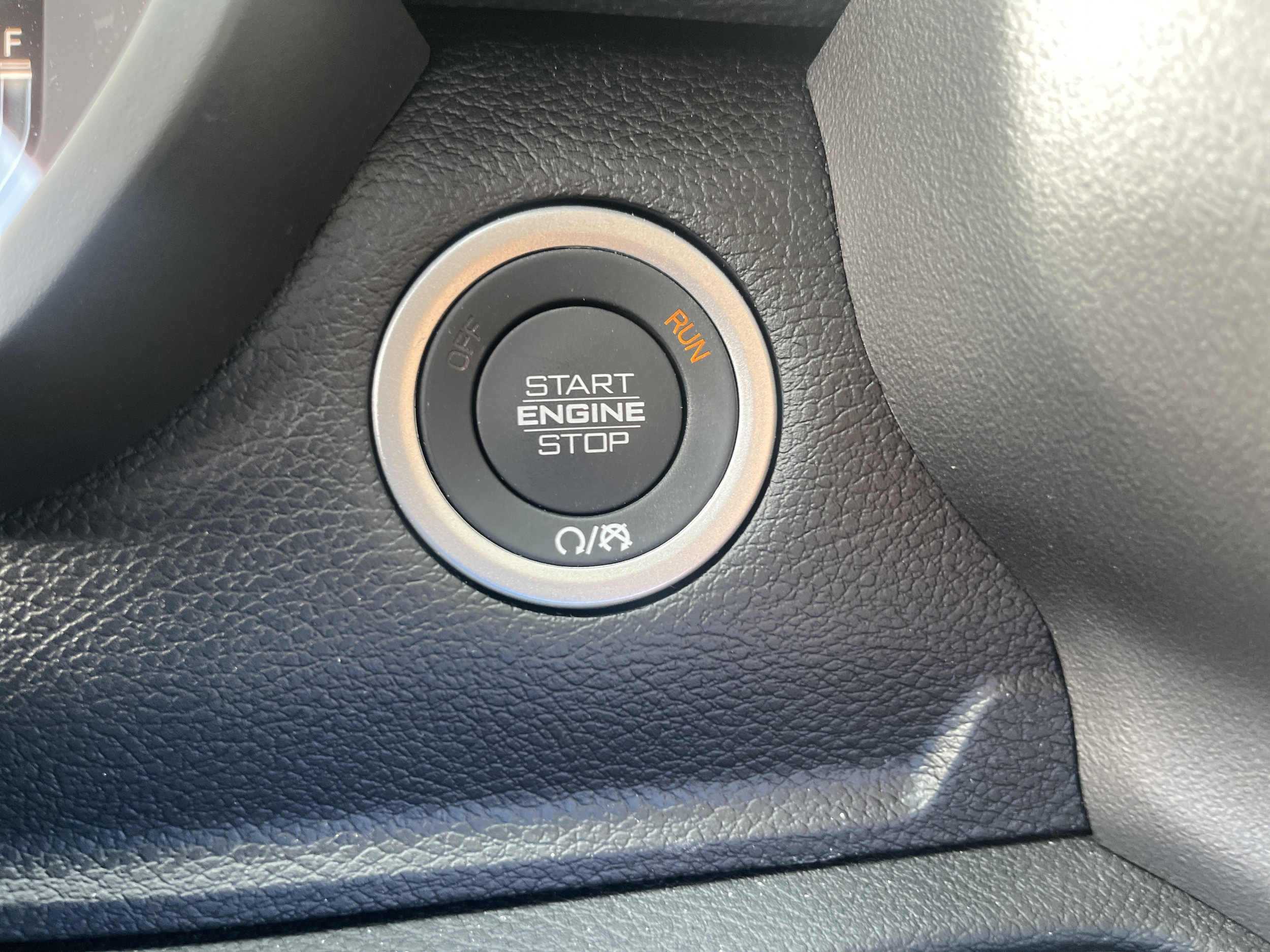 2026 RAM 2500 Laramie - Photo 23