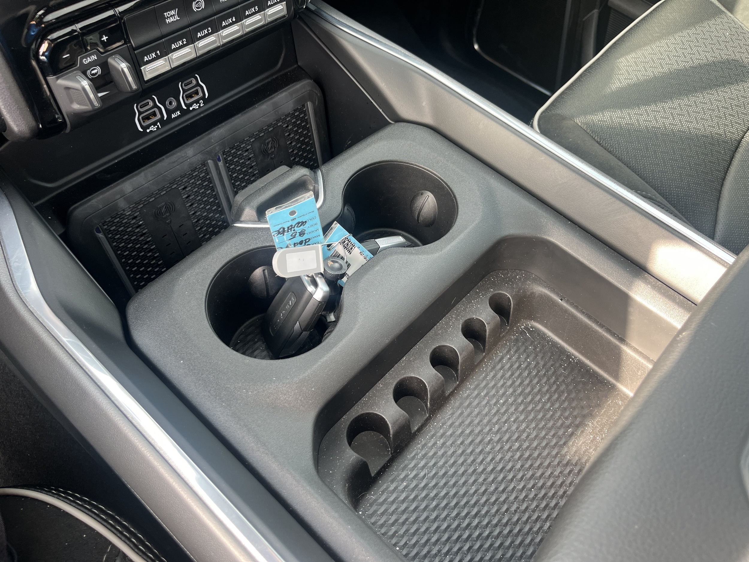 2026 RAM 2500 Laramie - Photo 28