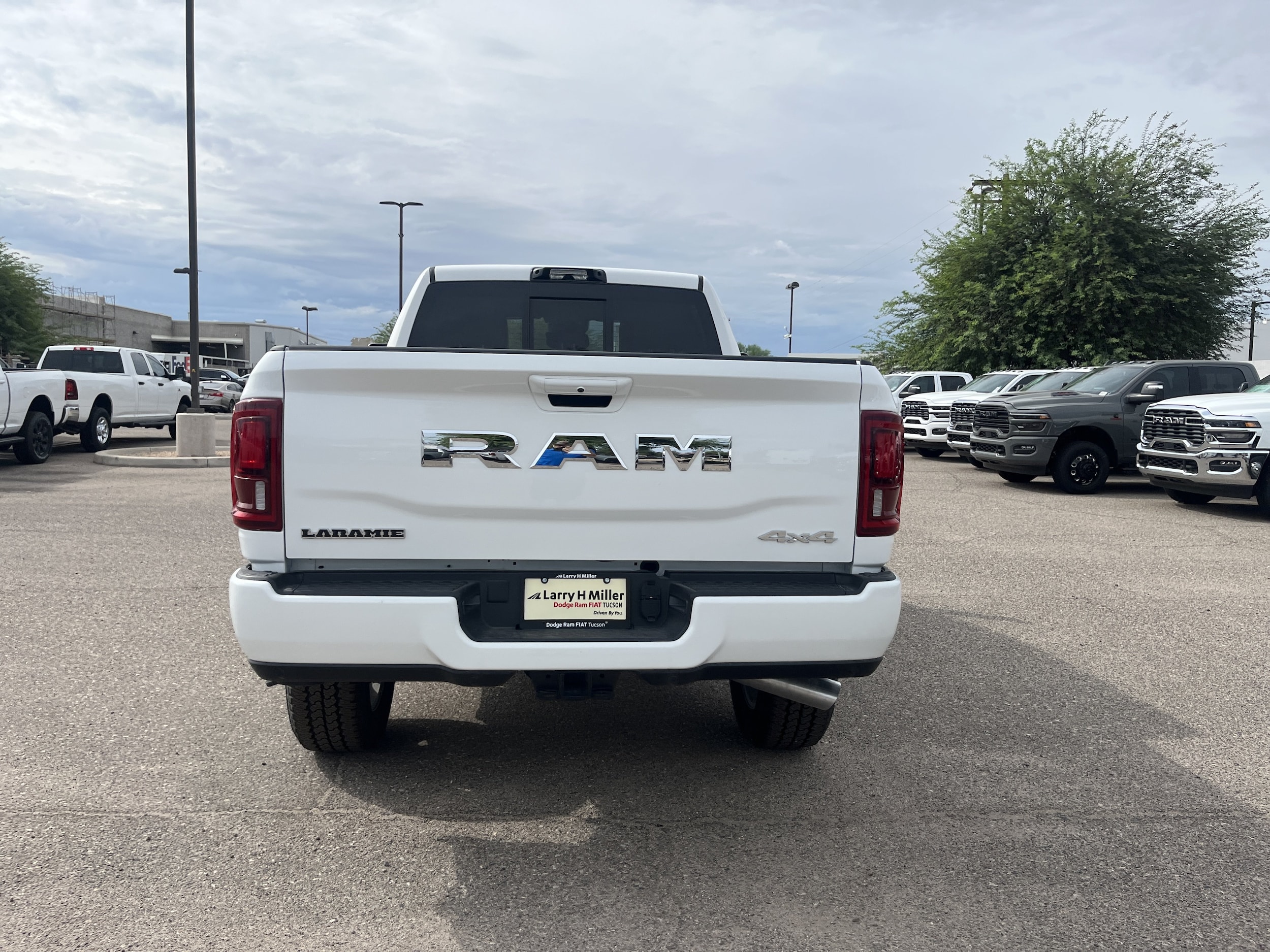 2026 RAM 2500 Laramie - Photo 6