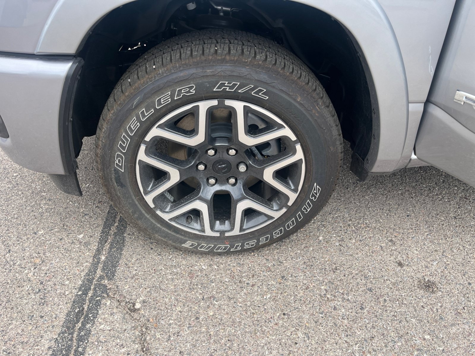 2026 RAM 1500 Laramie - Photo 26