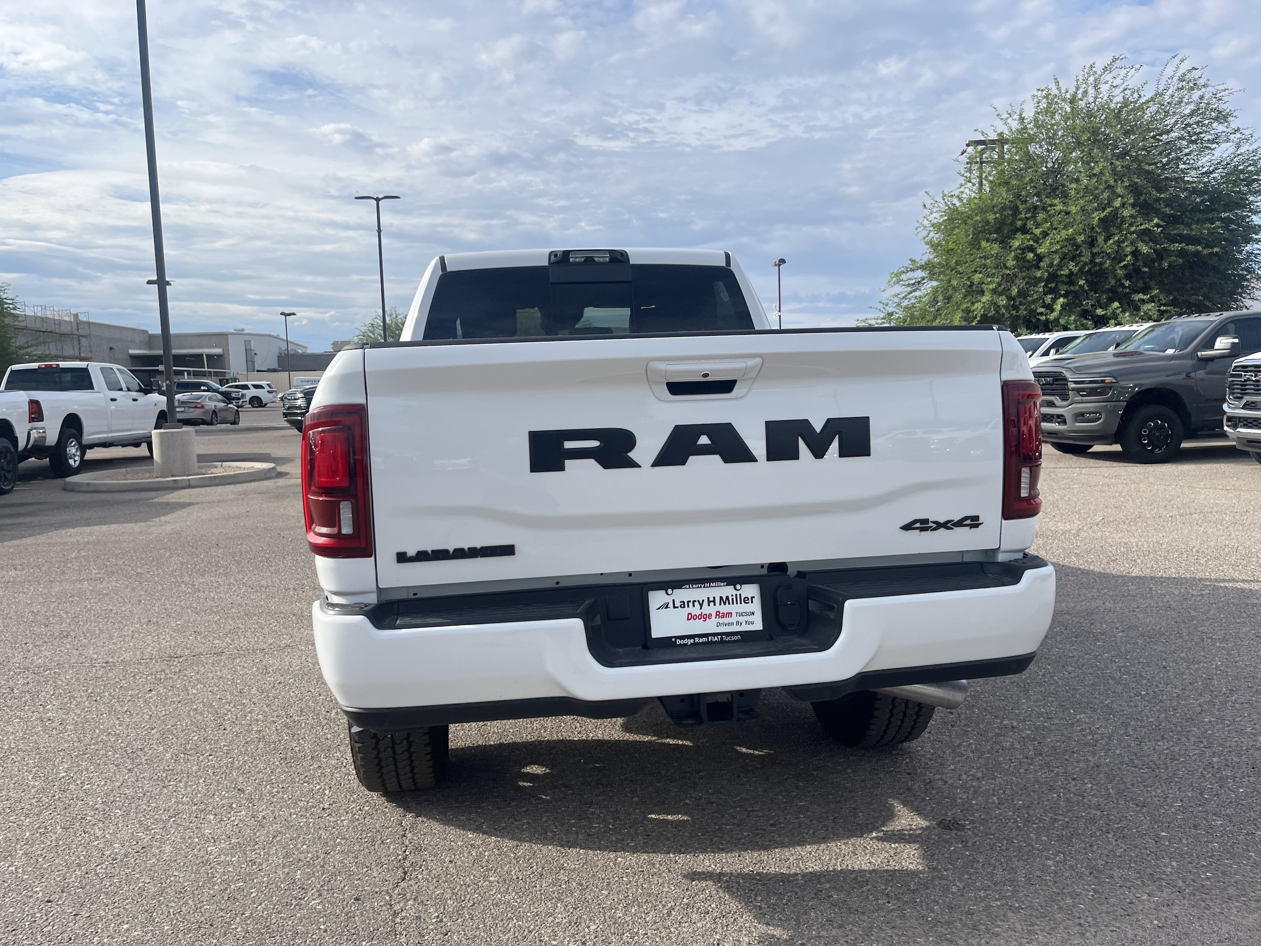 2026 RAM 2500 Laramie - Photo 6