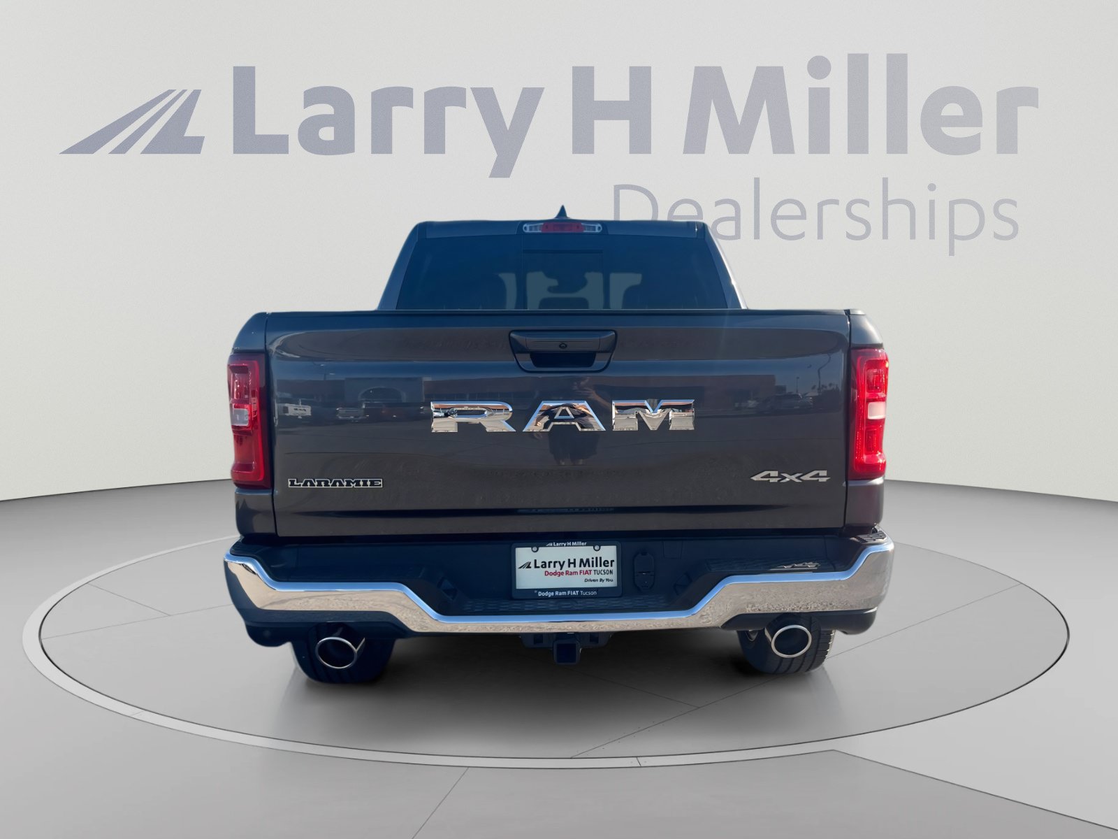 2026 RAM 1500 Laramie - Photo 6