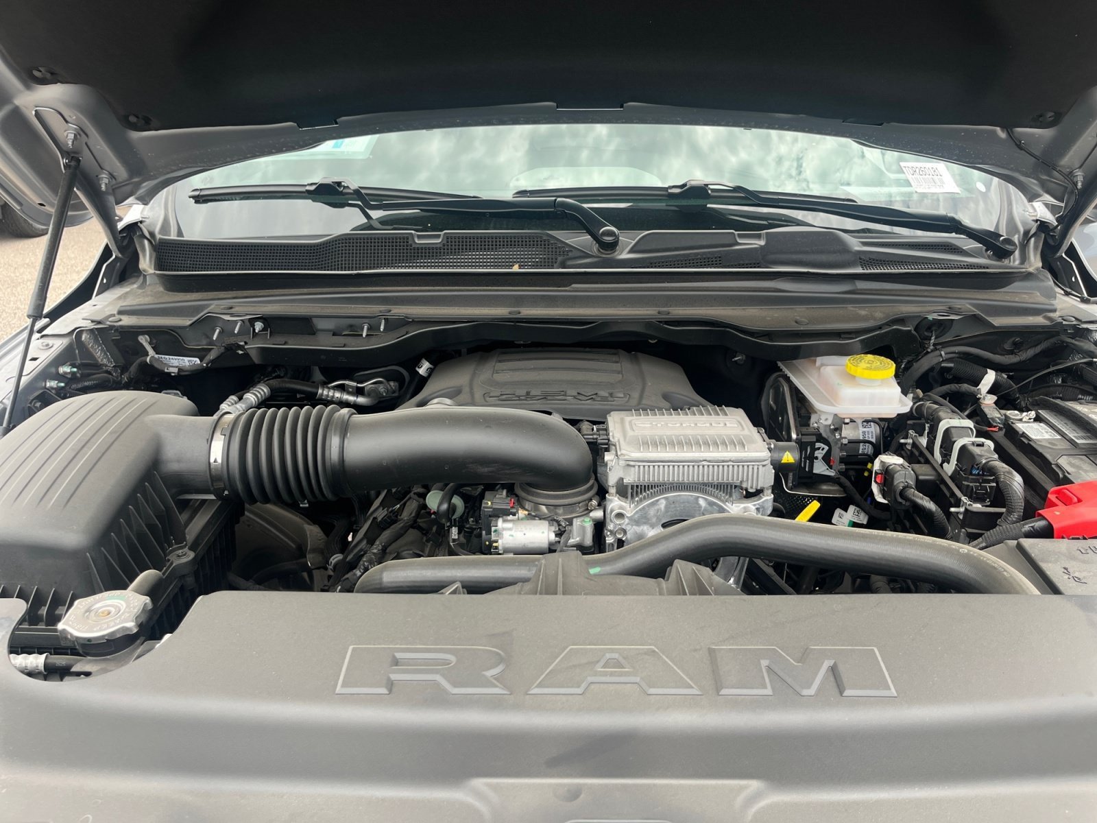 2026 RAM 1500 Laramie - Photo 23