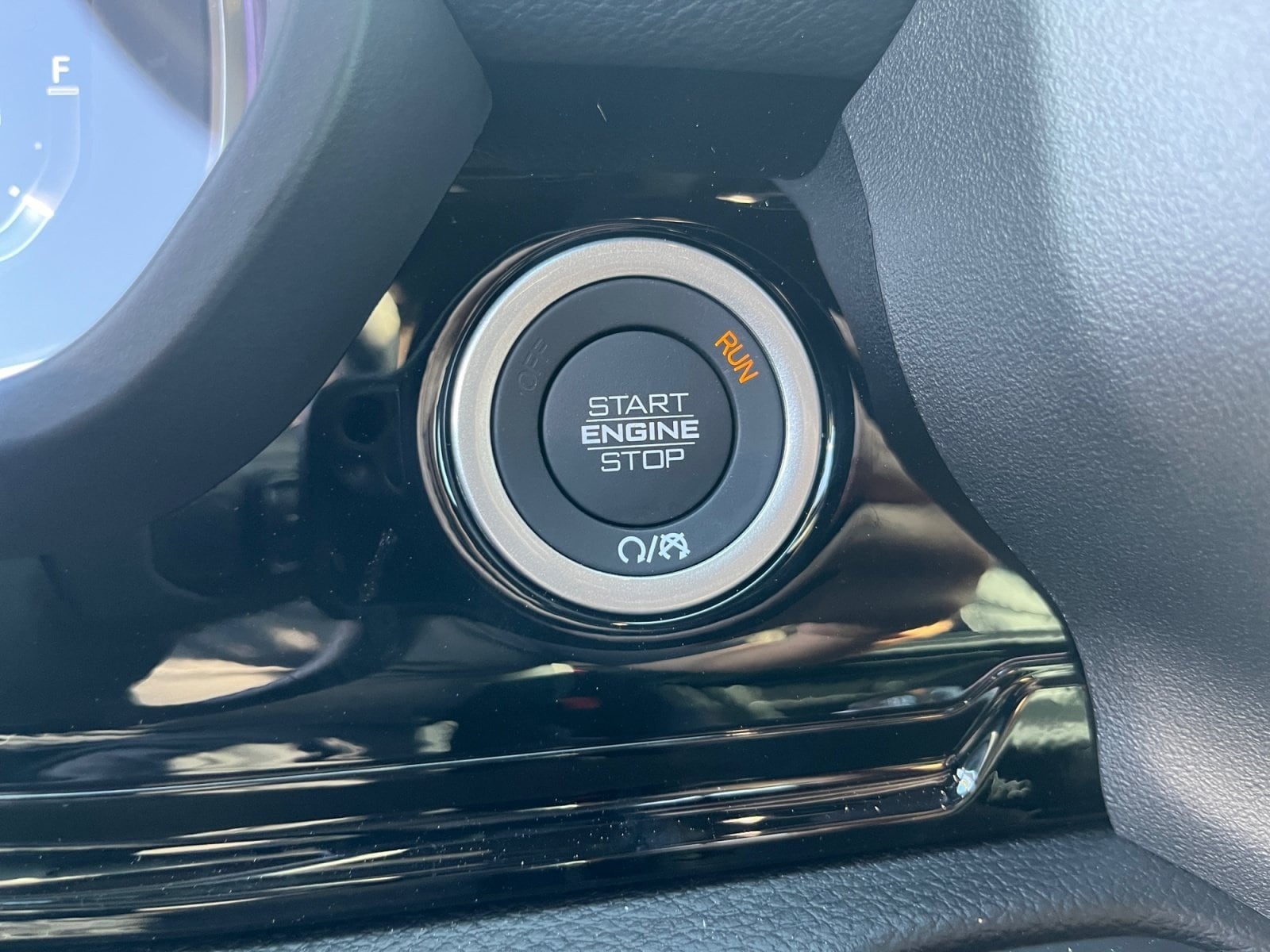 2026 RAM 1500 Laramie - Photo 32