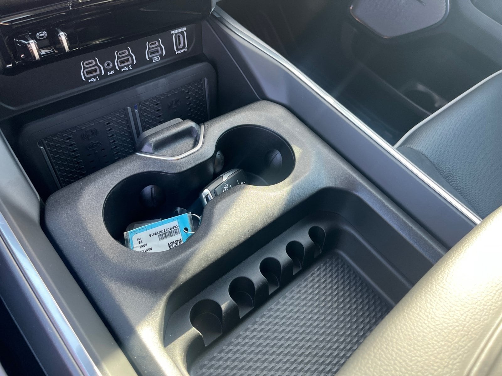 2026 RAM 1500 Laramie - Photo 34