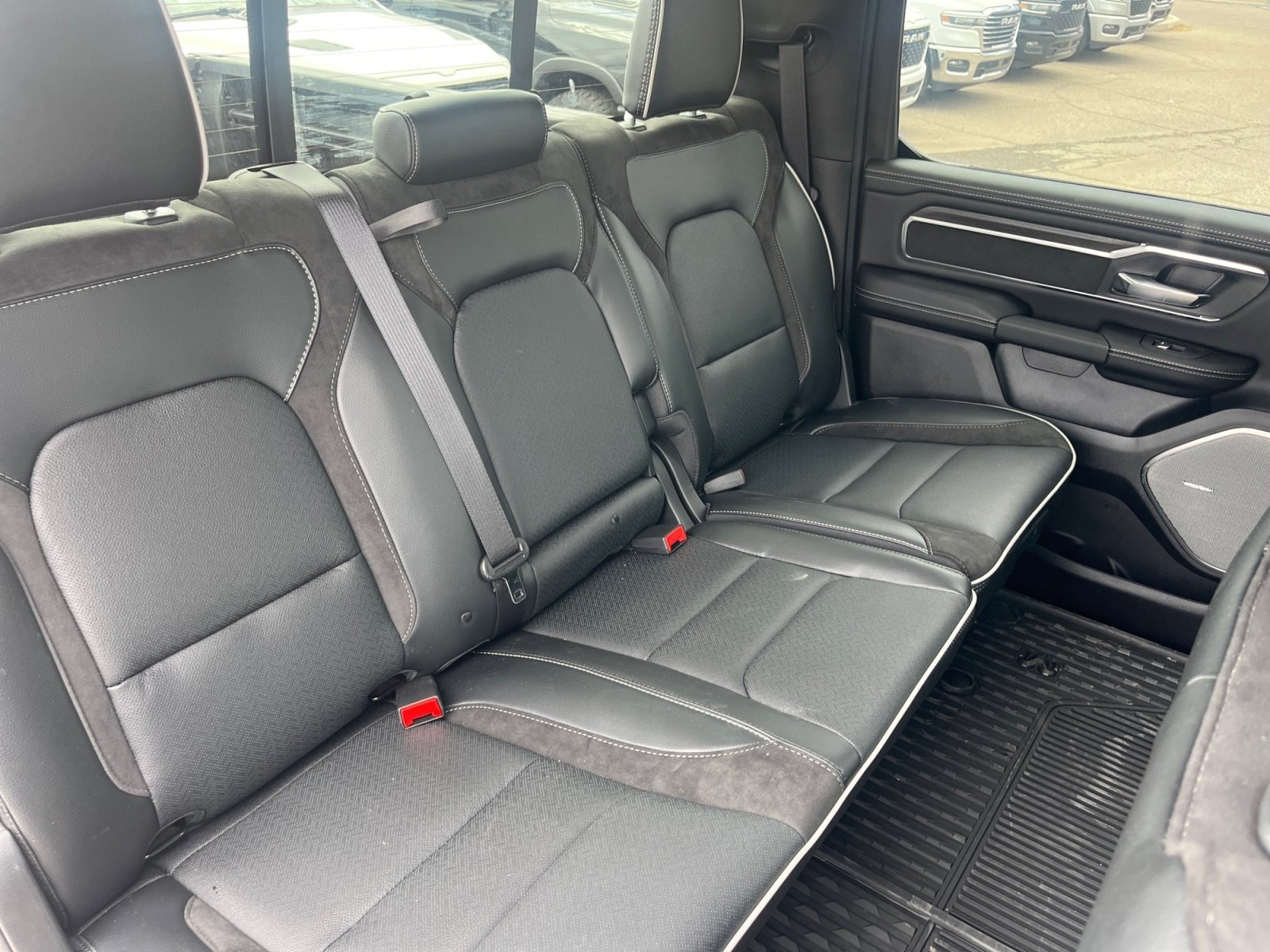 2026 RAM 1500 Laramie - Photo 20
