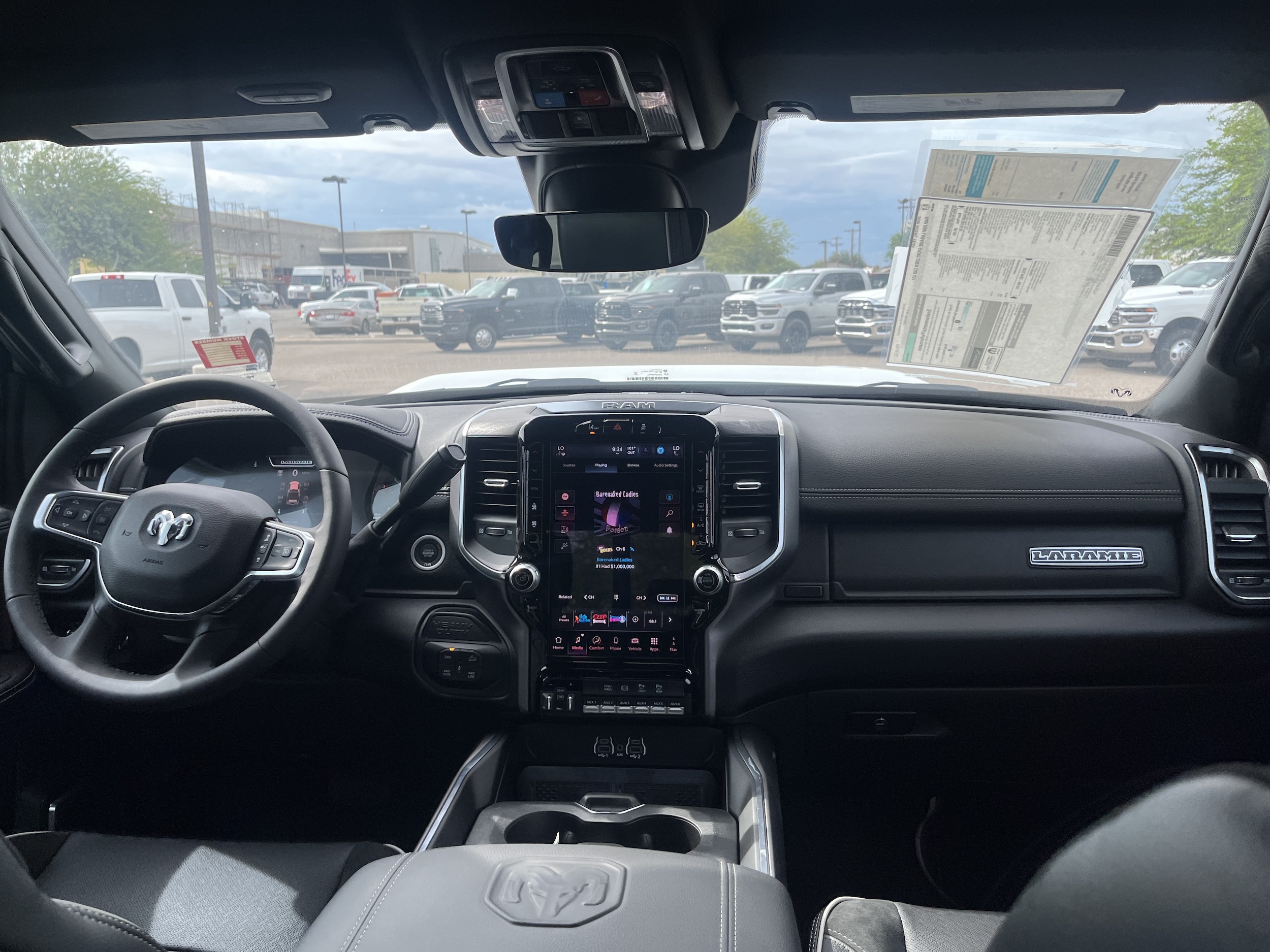 2026 RAM 2500 Laramie - Photo 16