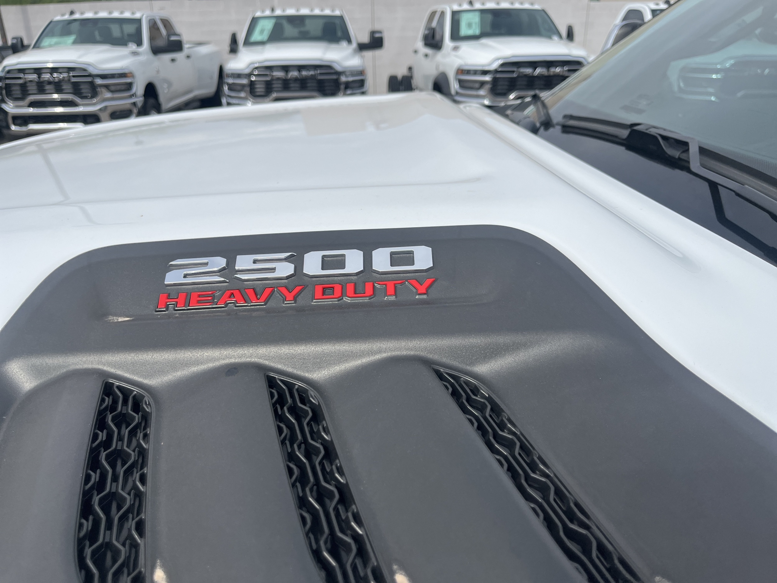 2026 RAM 2500 Laramie - Photo 30