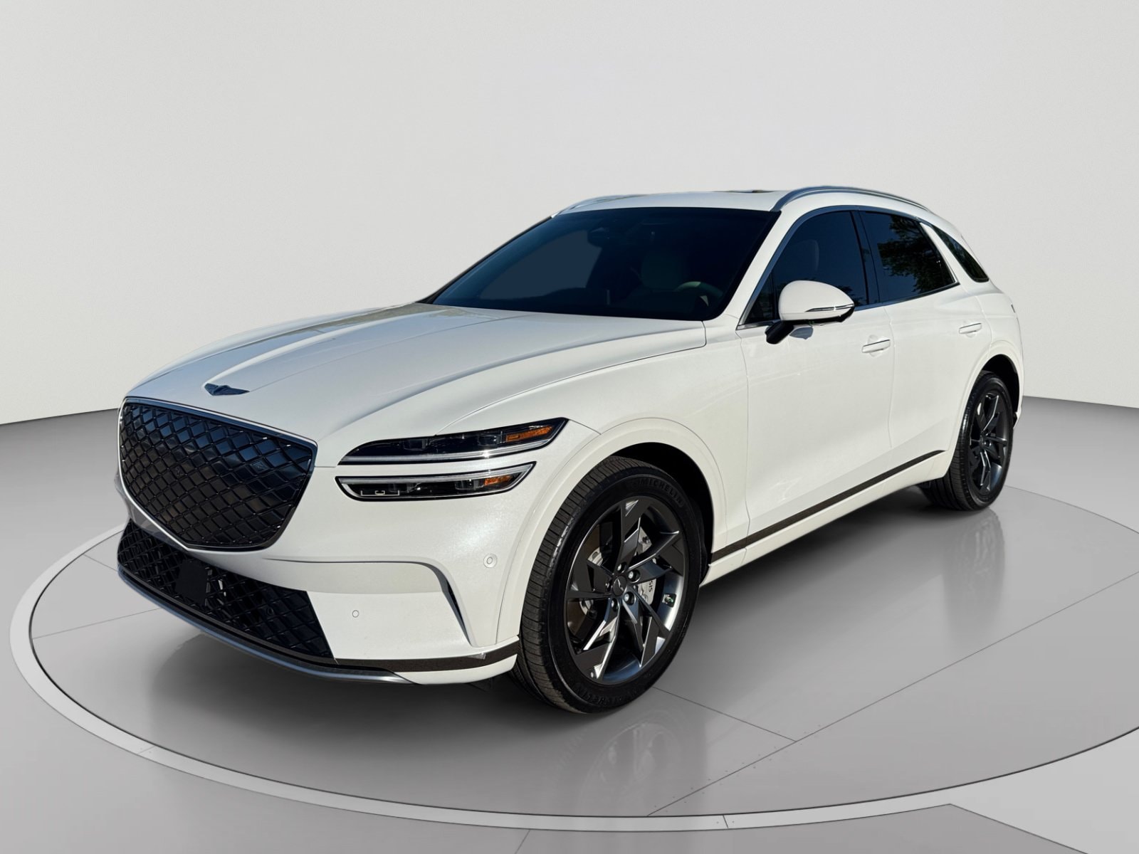 2025 GENESIS GV70